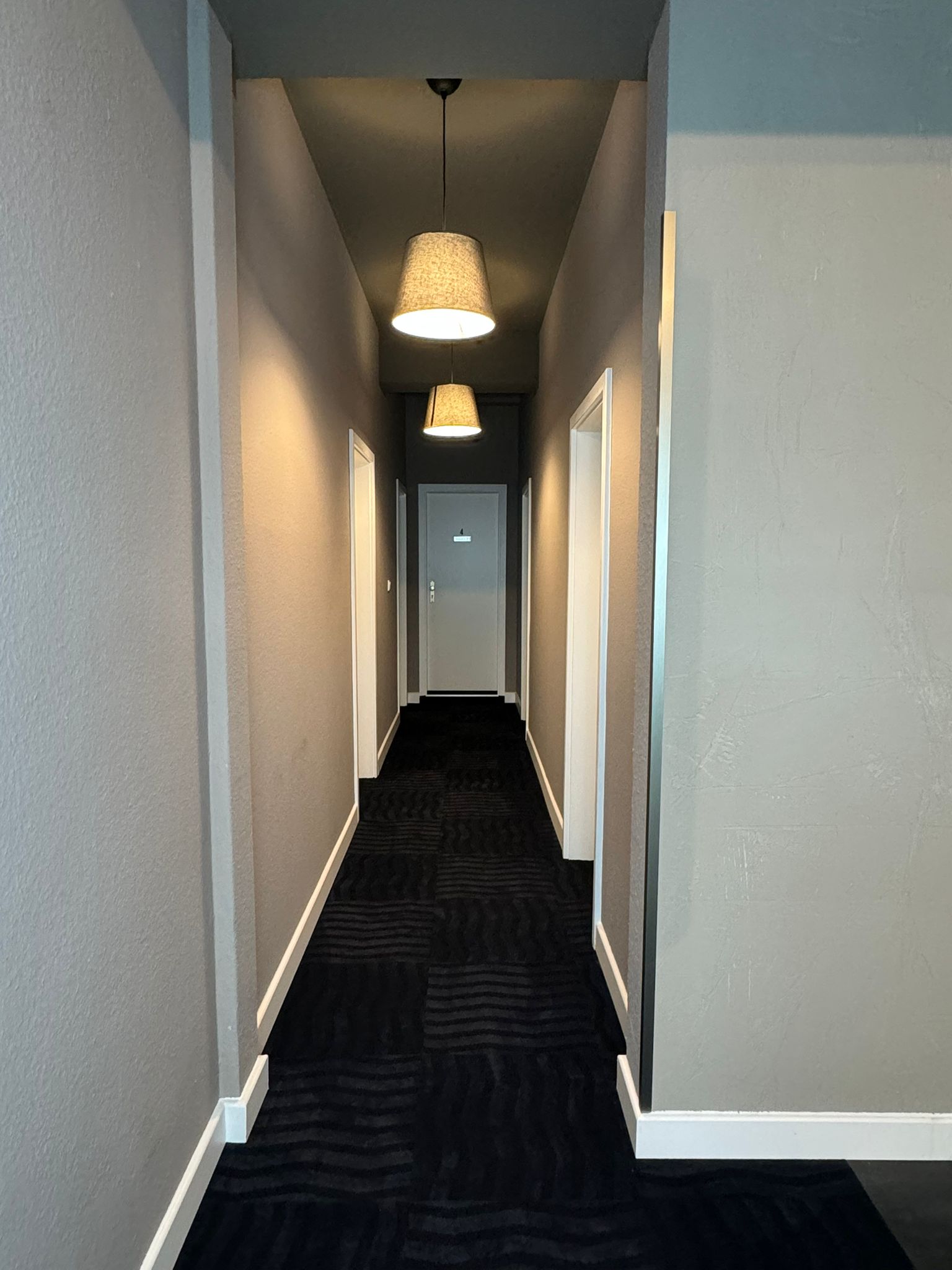 Doppelzimmer mit Boxspringbetten in Leverkusen-Wiesdorf